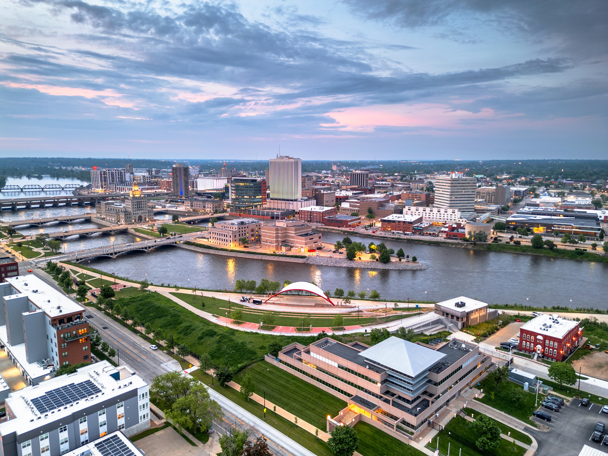 Cedar Rapids, Iowa skyline overlooking the Cedar River